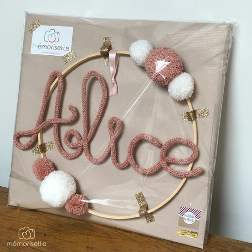 Couronne prénom 6-10 lettres avec pompons – Image 8